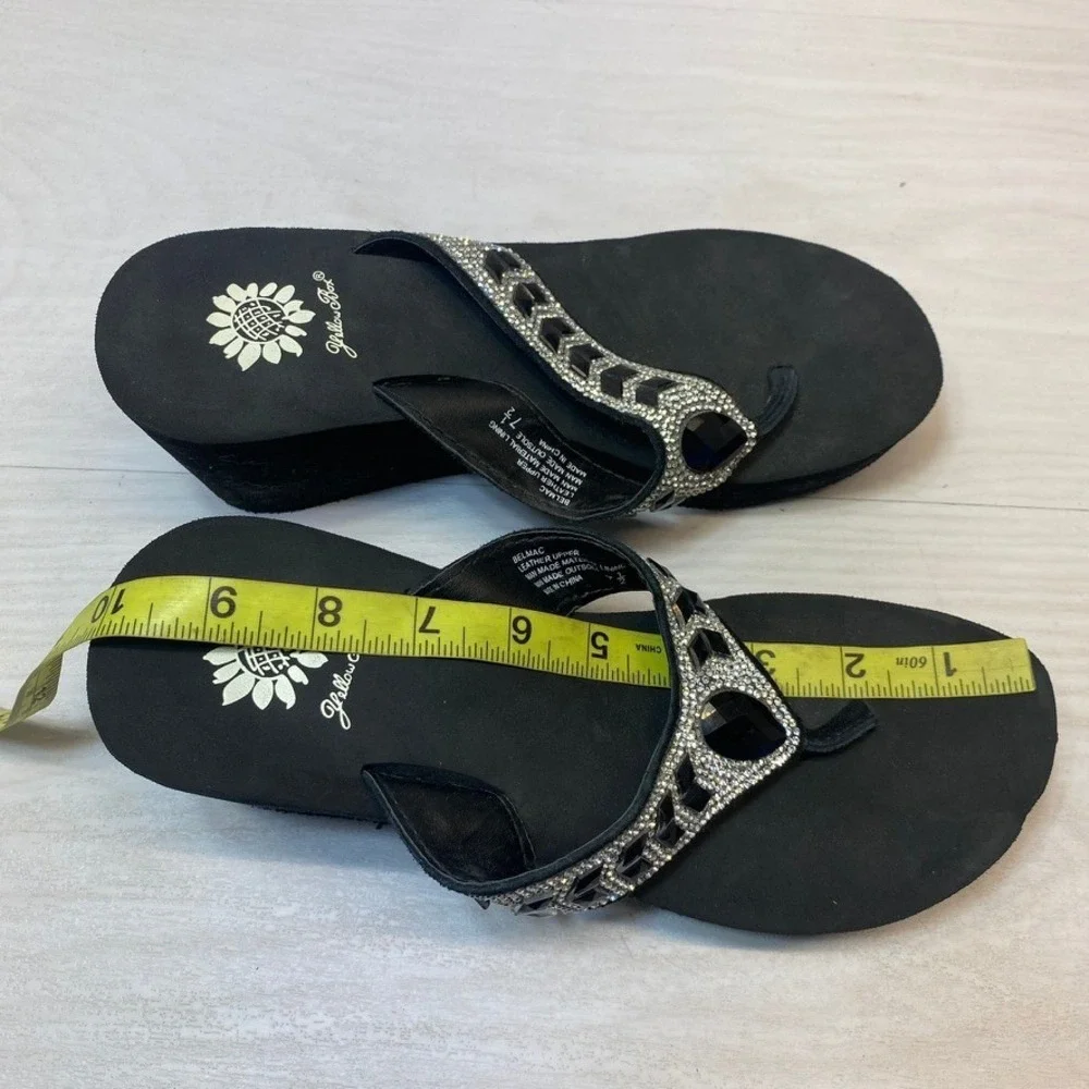 Yellow Box Womens 7.5 Platform Flip Flops Belmac Wedge Rhinestone Black Sparkle